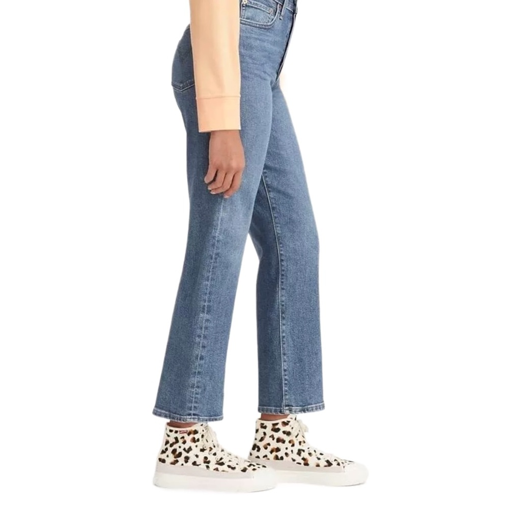 high waisted Leviโs | ankle jeans | high waisted jeans | 90โs denim - Picture 6 of 9